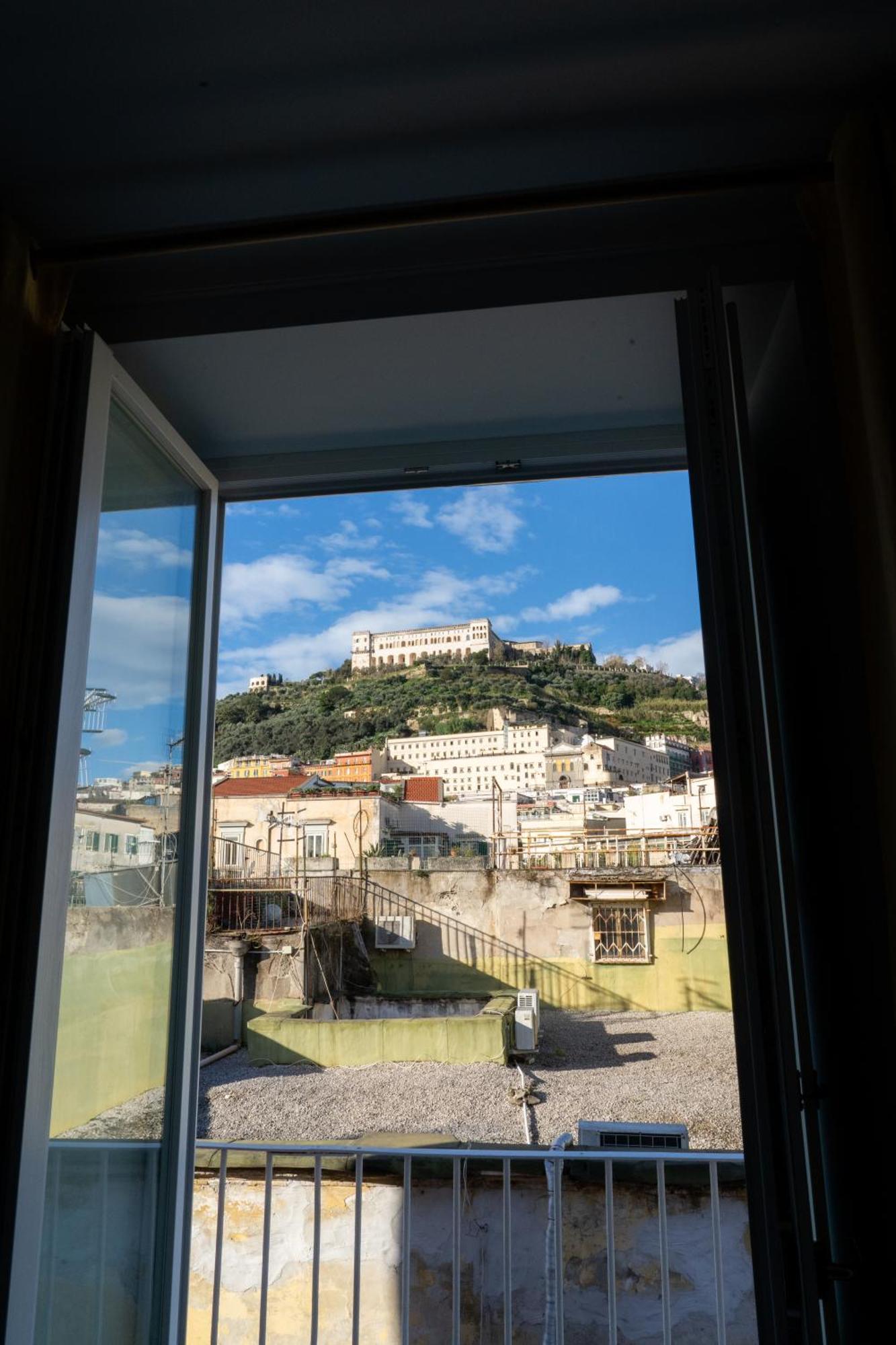 Domus Sibyllina, Palazzo Cavalcanti Napoli Eksteriør billede