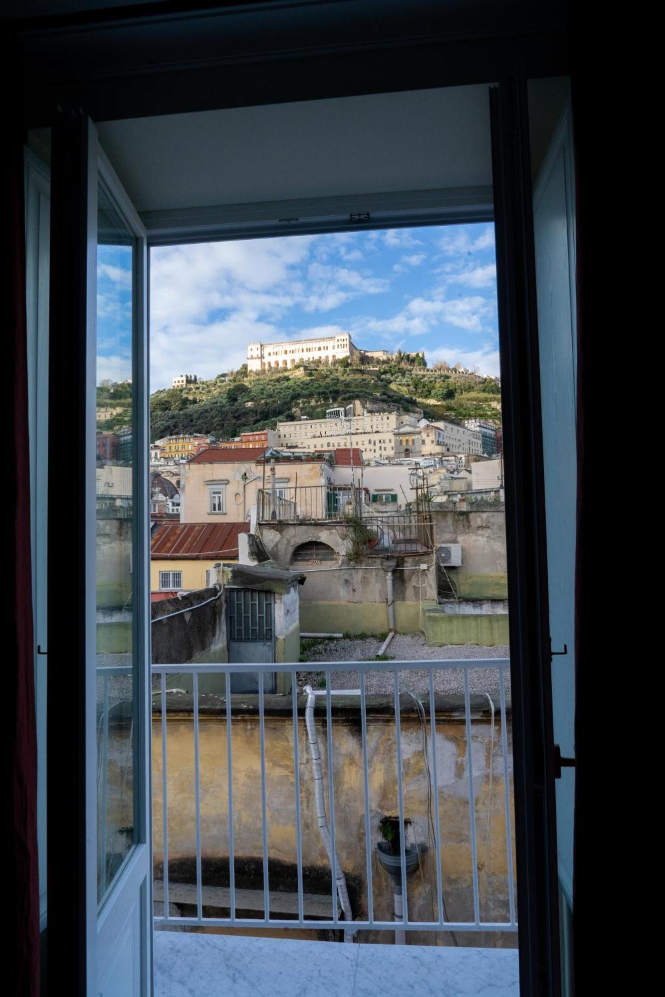 Domus Sibyllina, Palazzo Cavalcanti Napoli Eksteriør billede